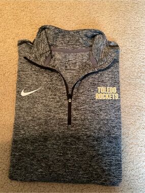 Nike 3/4 Zip Pullover. Sz. XL